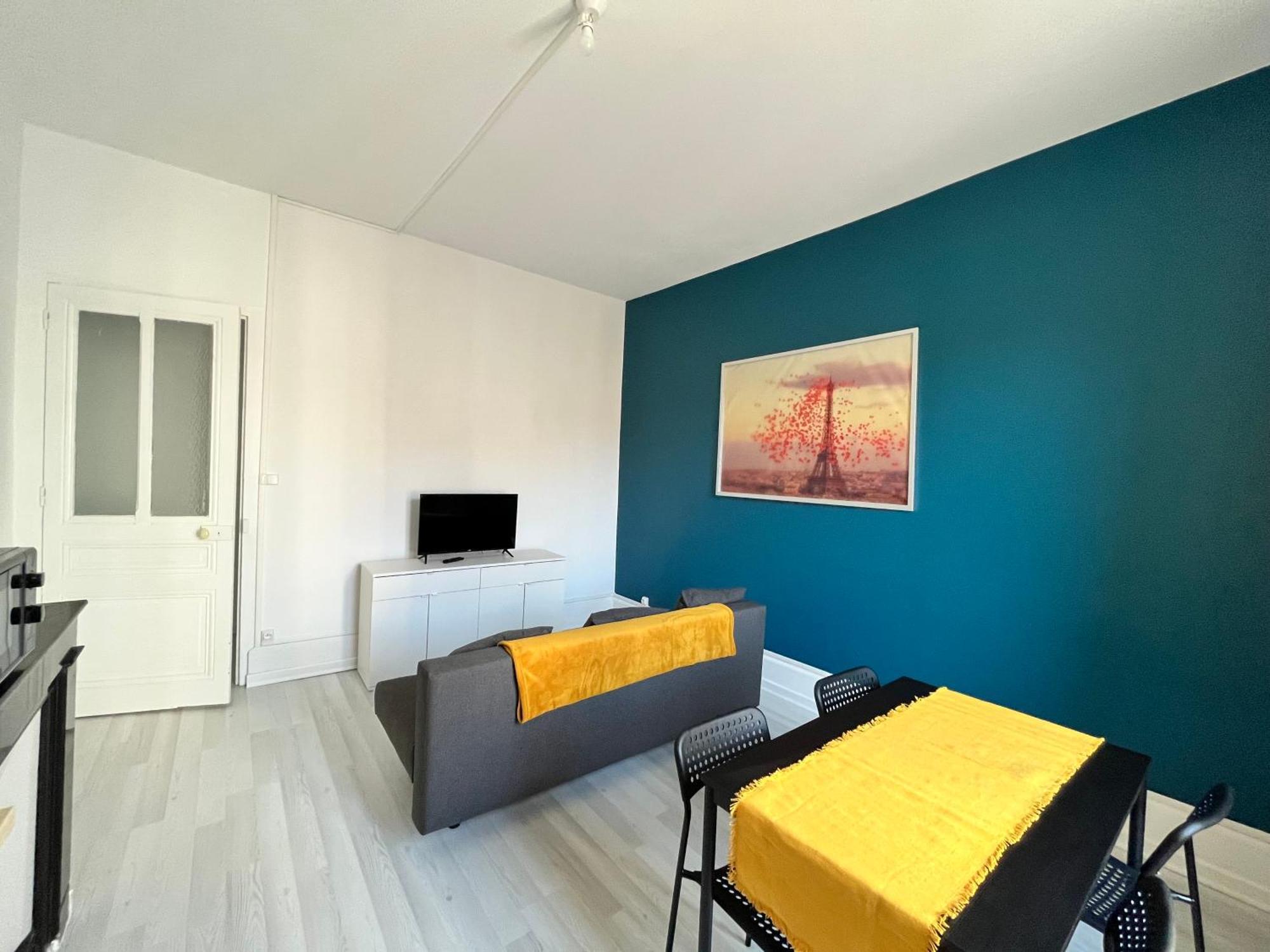 Appartement Le Boheme - Proche Centre Ville Et Gare St Etienne Saint-Etienne  Eksteriør billede